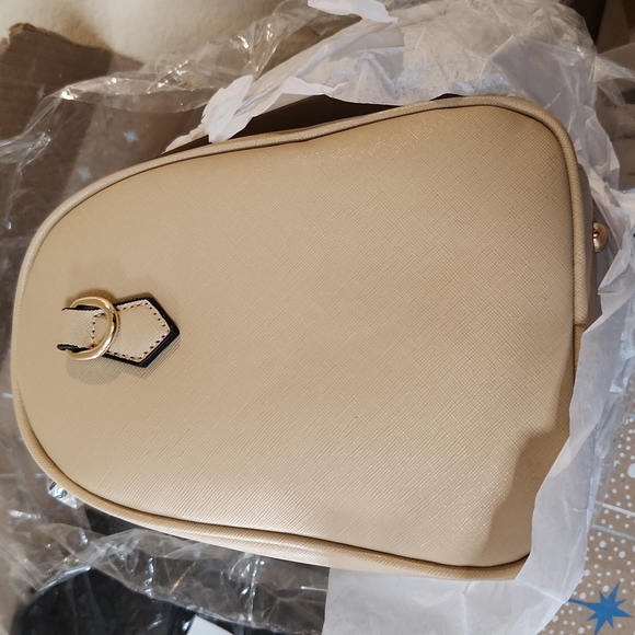 NEW Marilyn Monroe Tan Handbag - Picture 2 of 3